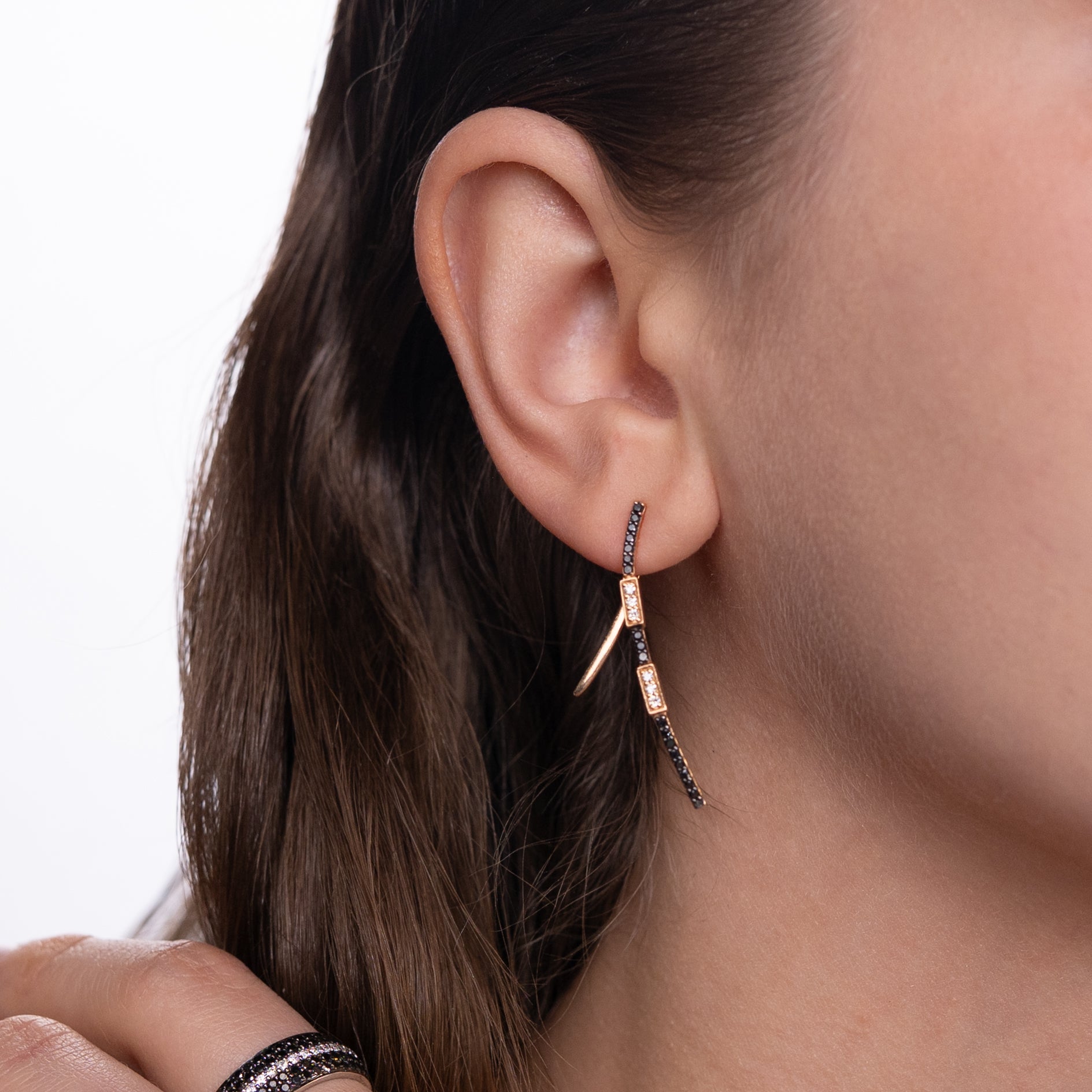 Cercei aur roz 18k cu diamante 0.42 ct