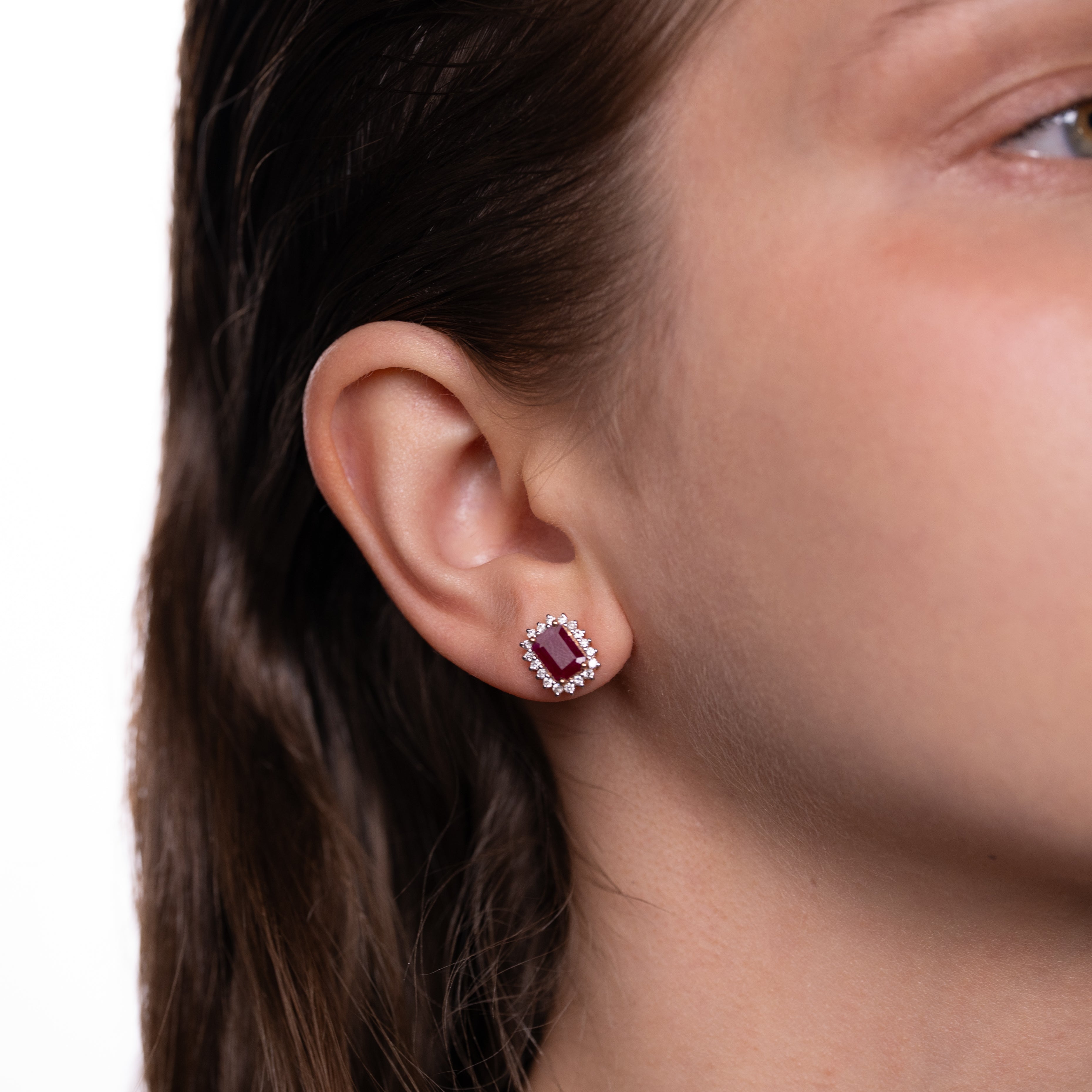 Cercei aur 18k cu rubine 2.16 ct si diamante 0.36 ct