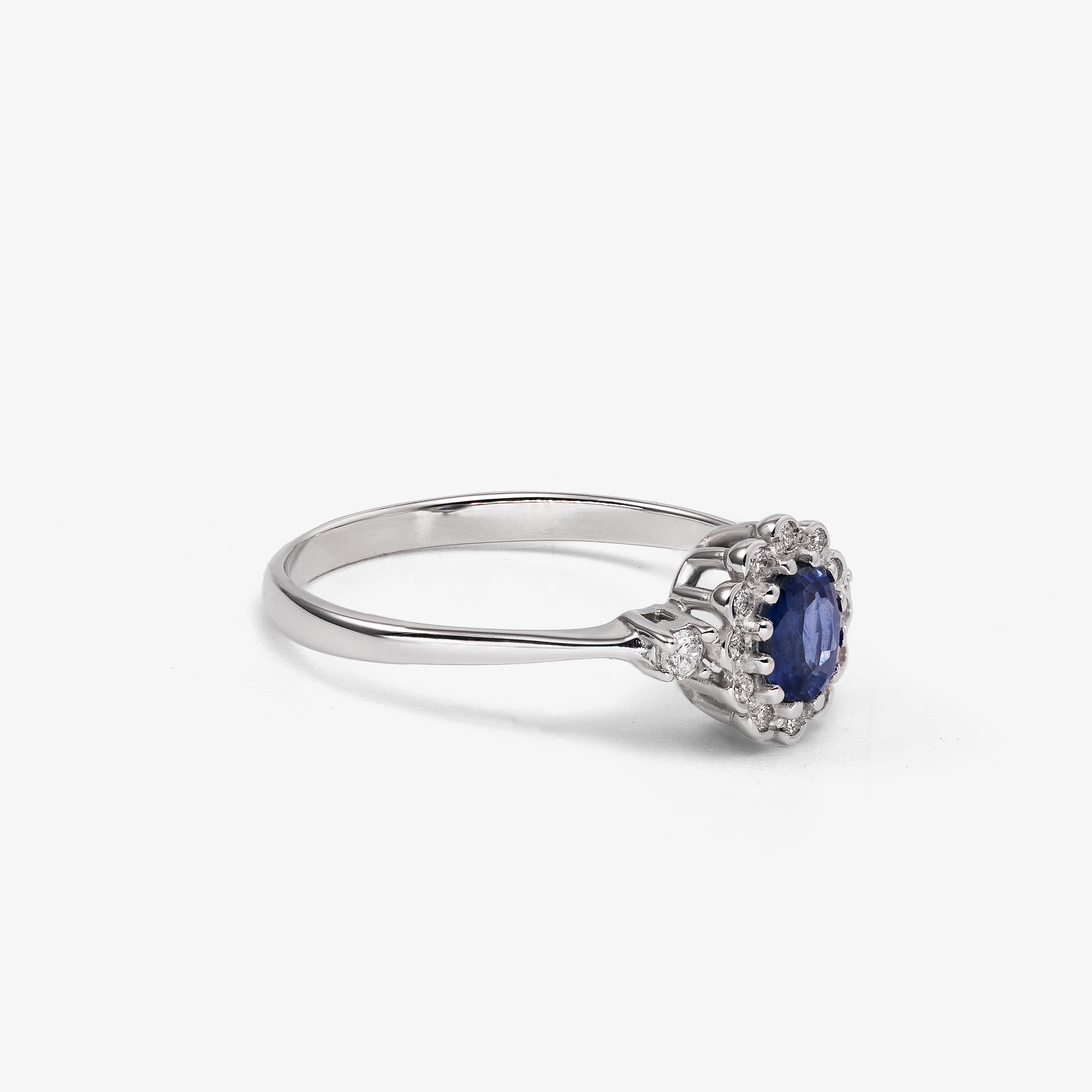 Inel aur 18k cu safir 0.52 ct si diamante