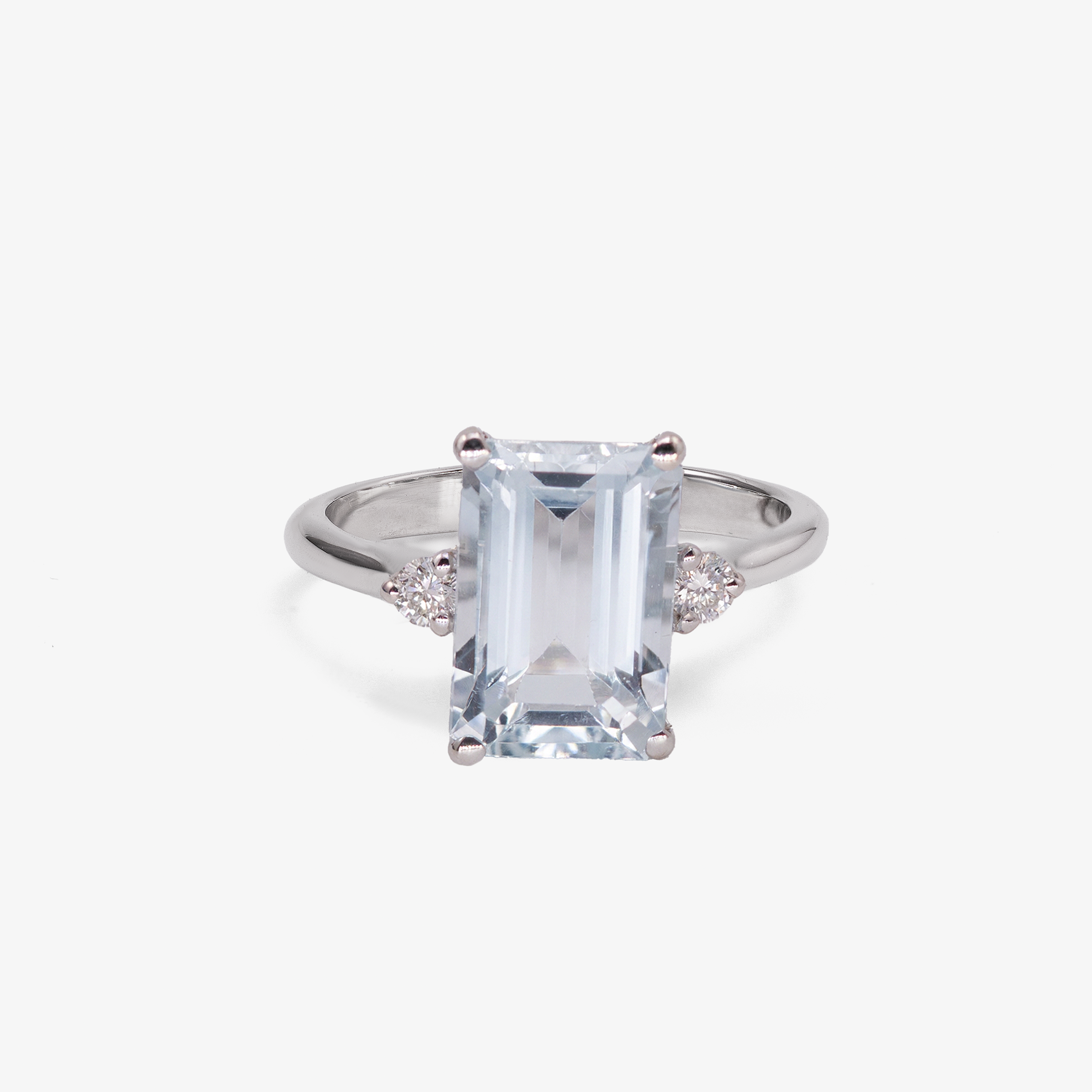 Inel aur 18k cu aquamarin 1.00 ct si diamante