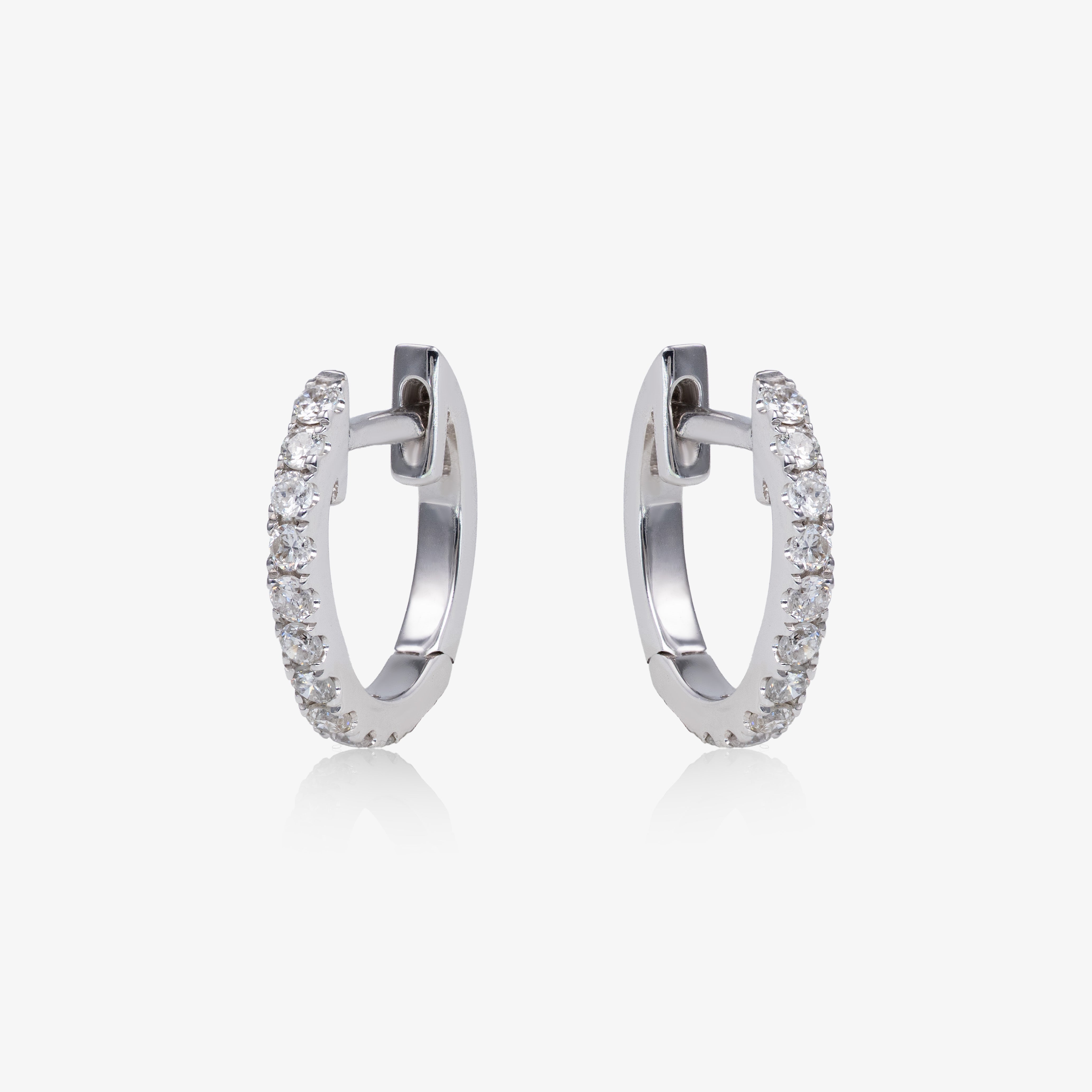 Cercei aur 18k cu diamante 0.19ct