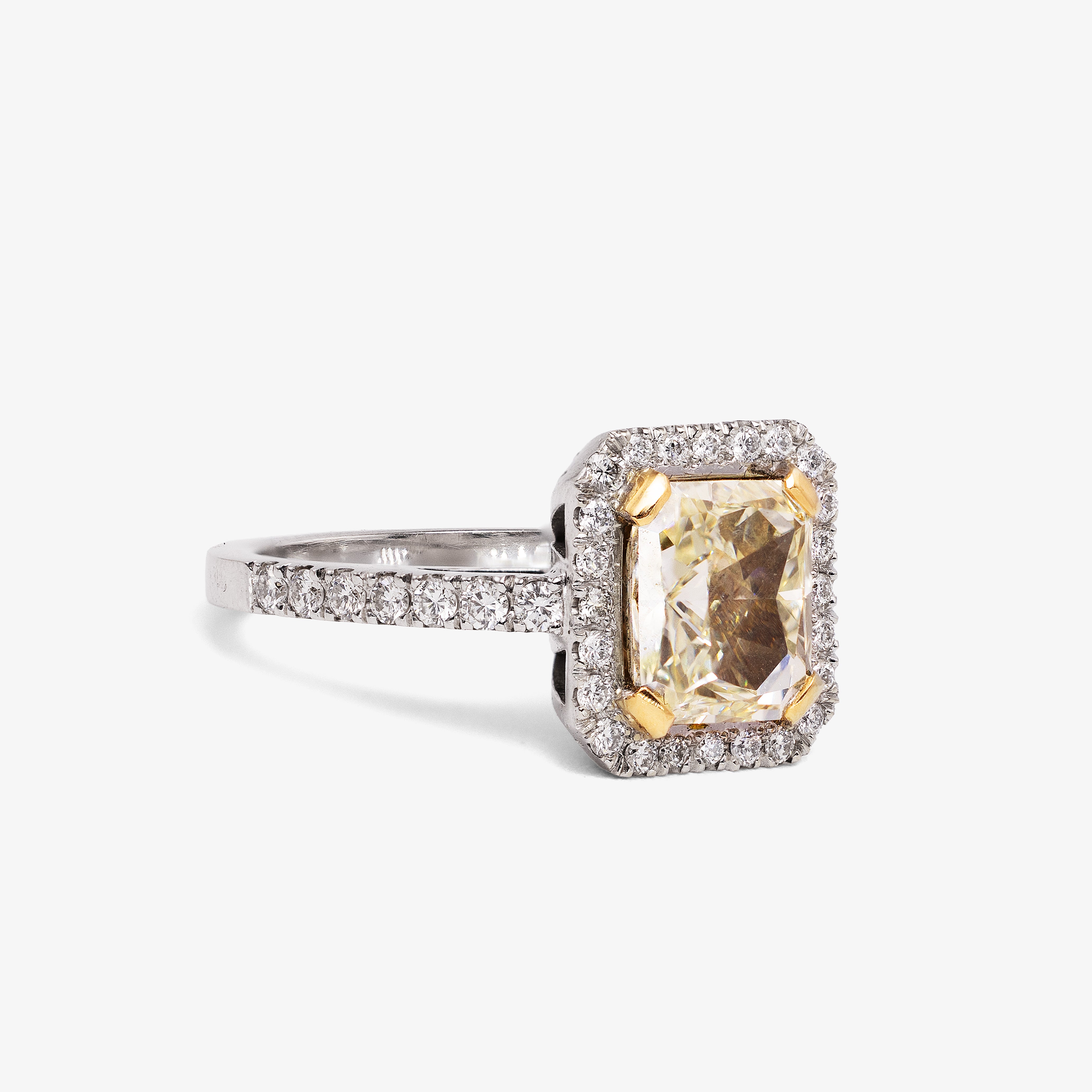 Inel aur 18k cu diamant fancy yellow 2.36 ct