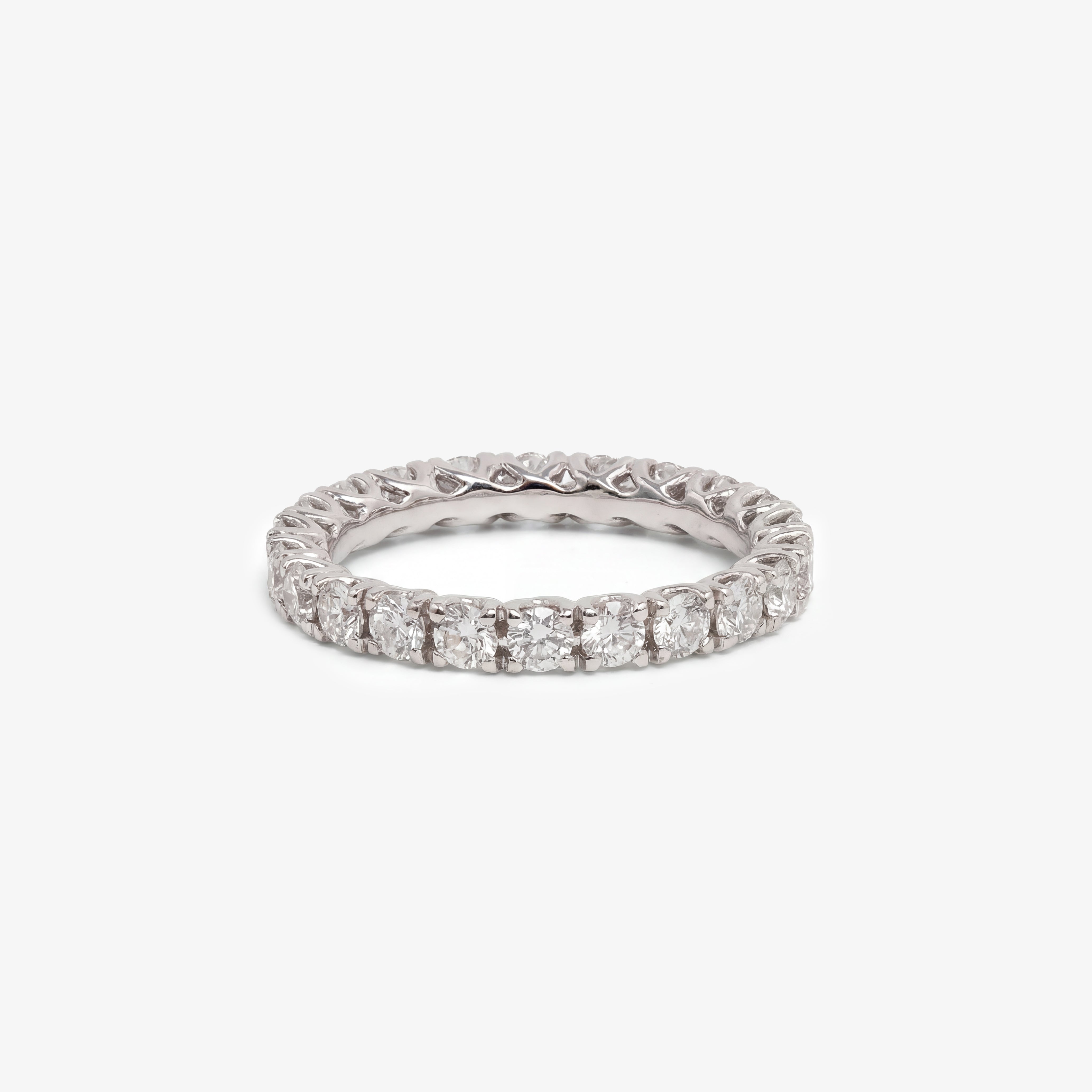 Inel eternity din aur 18k cu diamante 1.5ct