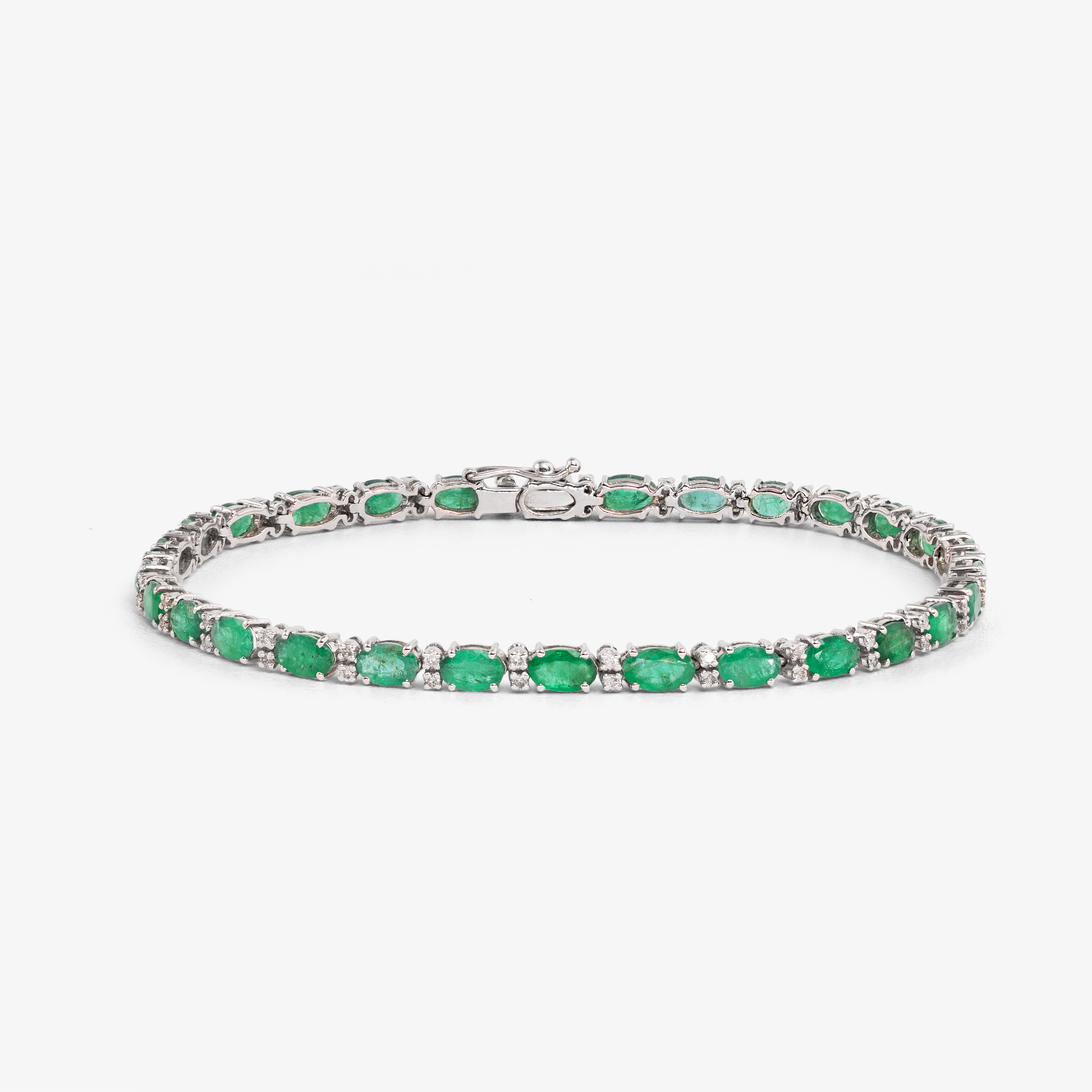 Bratara aur 18k cu smaralde 6.19 ct si diamante