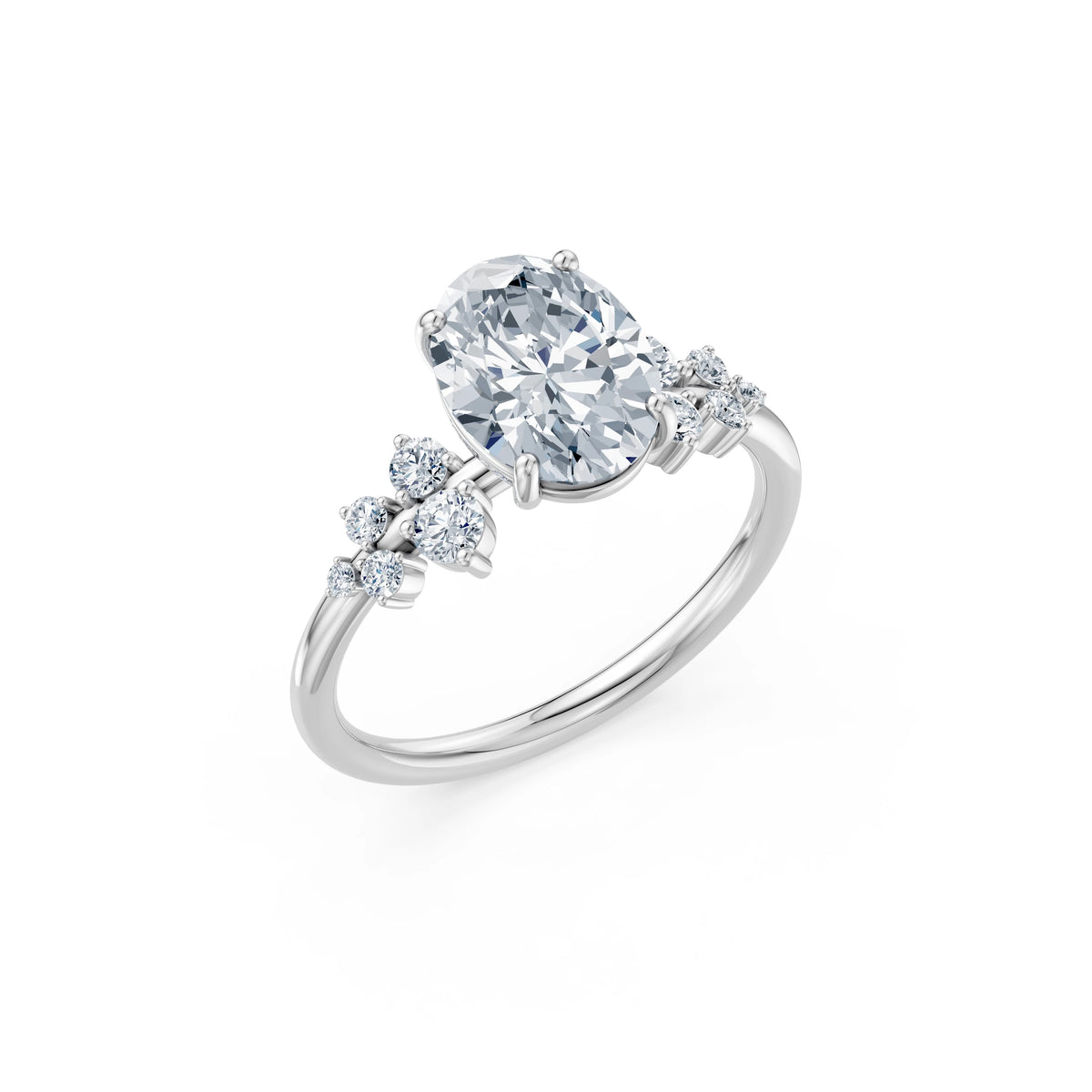 Inel de Logodnă din Aur cu Diamant Central Oval și Diamante Laterale 2,36 CT