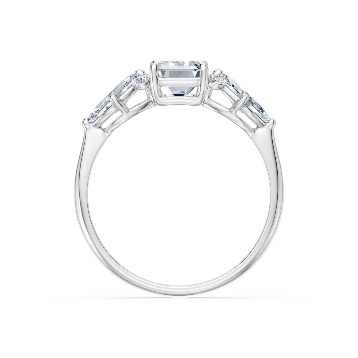 Inel de Logodnă din Aur cu Diamant Central Emerald și Diamante Laterale 2,17 CT