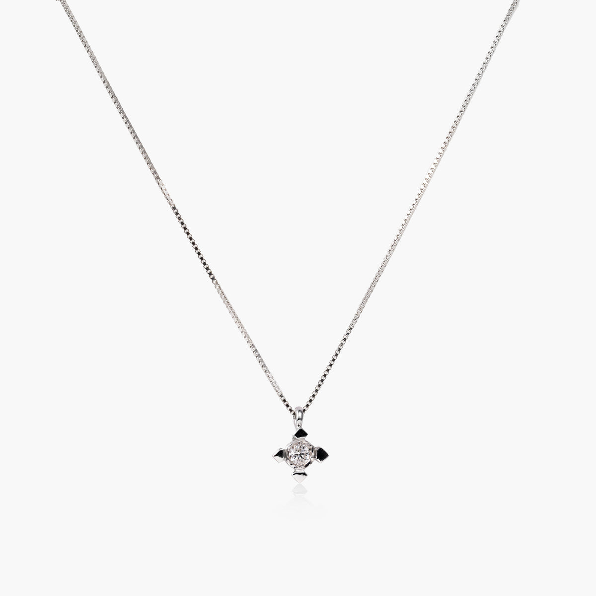Colier aur 18k cu diamant