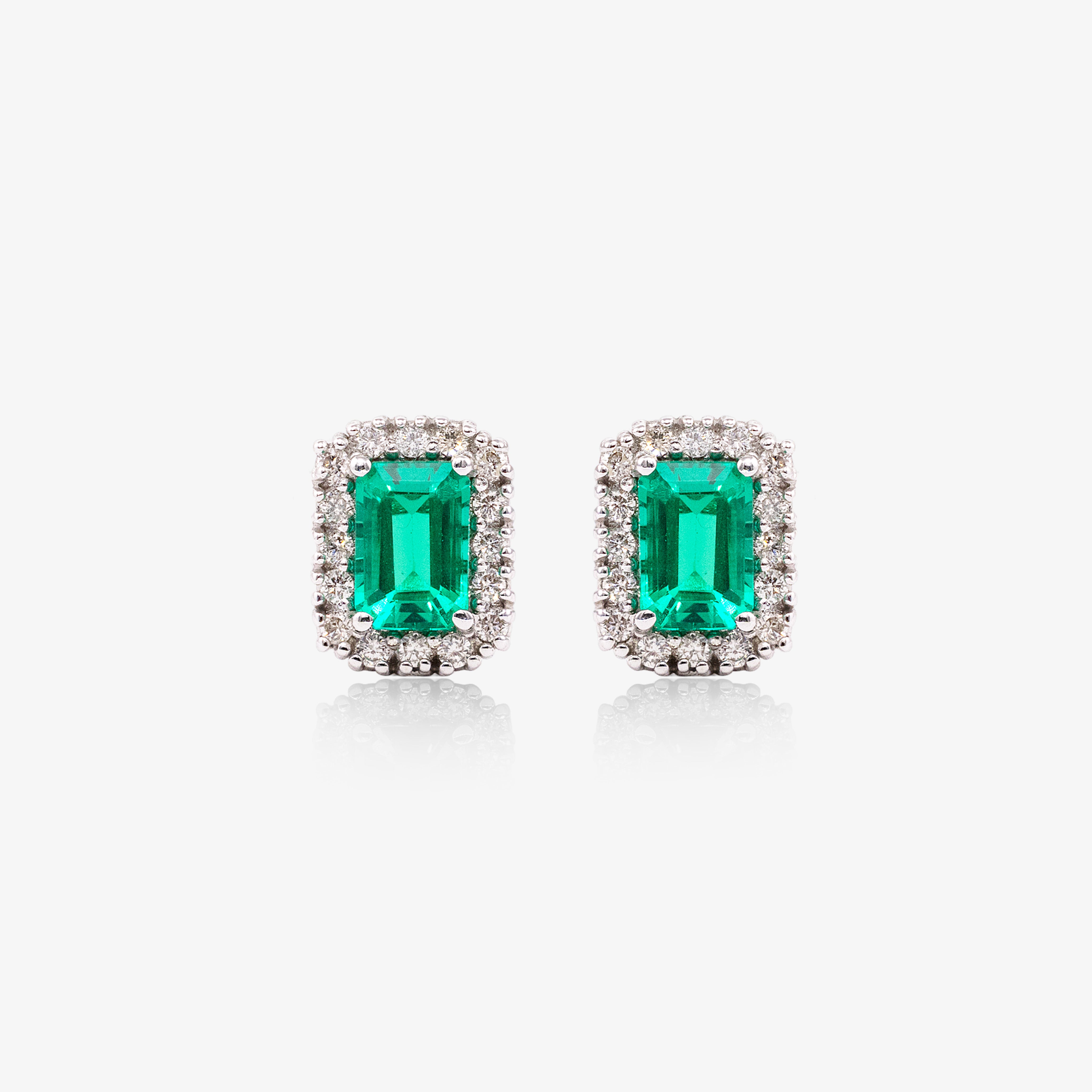 Cercei aur 18k cu smaralde 2.32 ct si diamante 0.59 ct