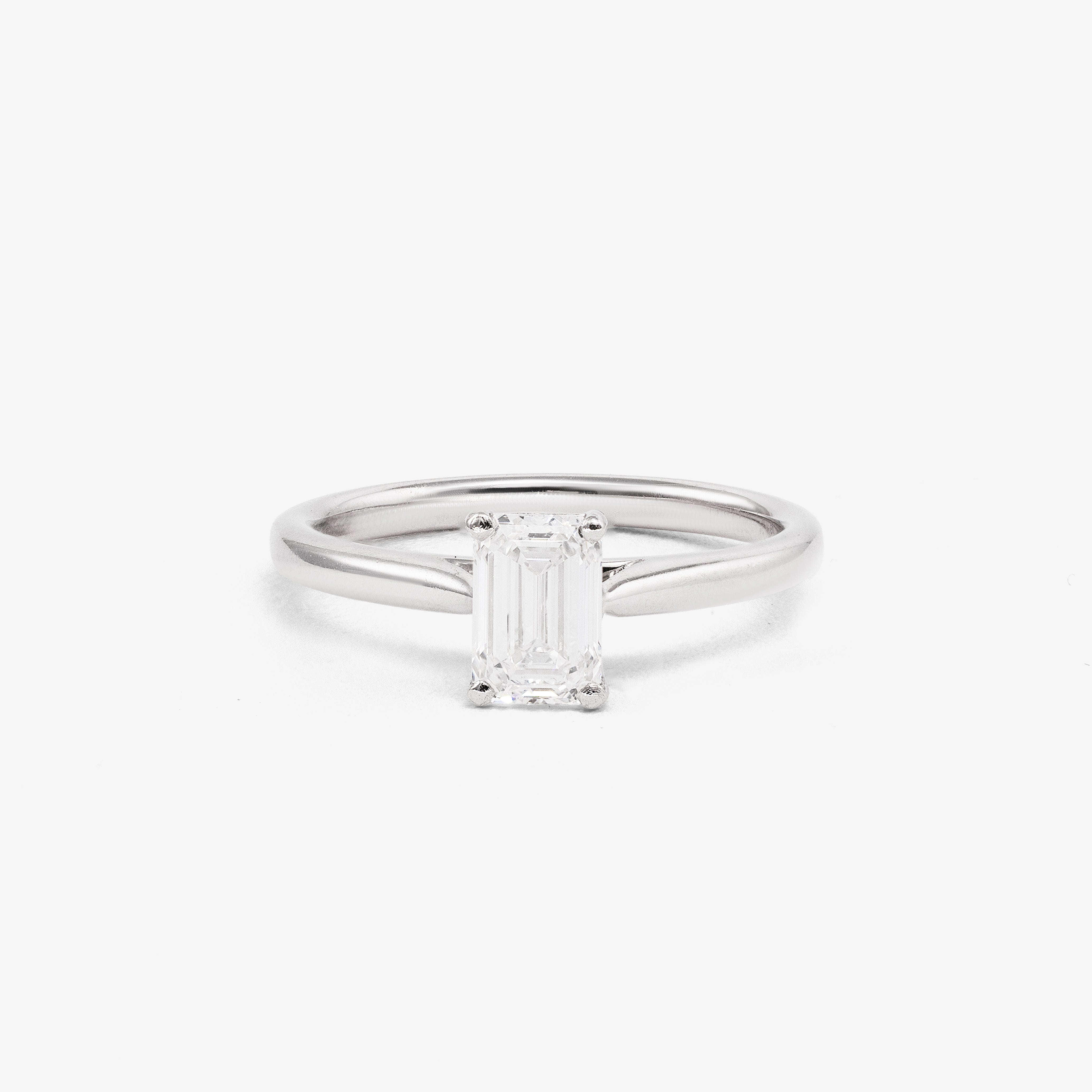 Inel de logodna cu diamant emerald cut 0.81 ct - G, VVS1, certificat GIA