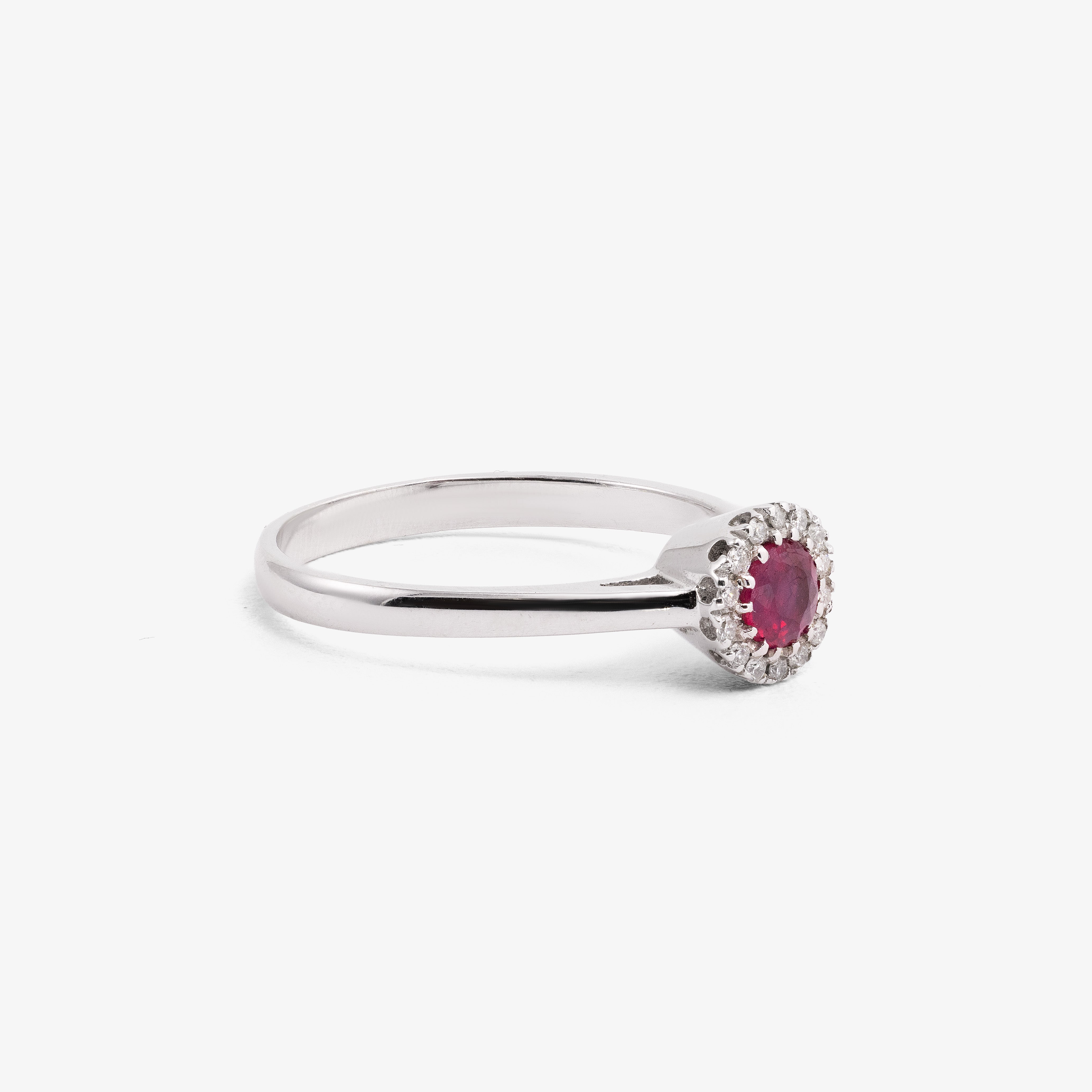 Inel aur 18k cu rubin 0.35 ct si diamante 0.07 ct