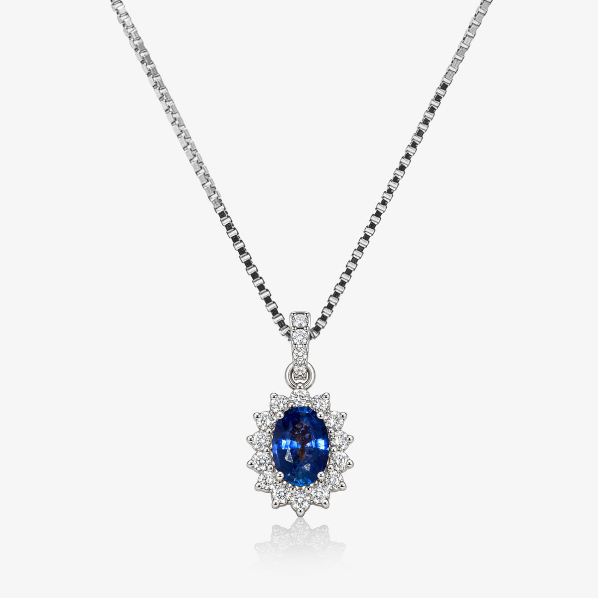 Pandantiv din aur alb 18K cu safir și diamante (fără lanț) – 136680