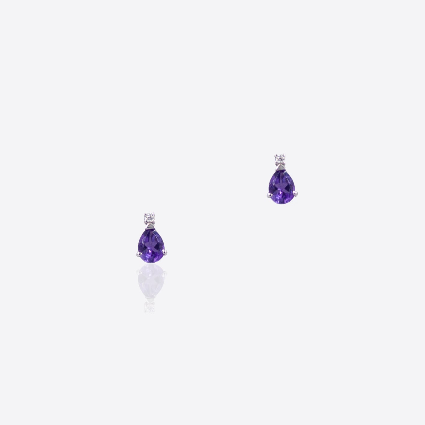 Droplet earrings with Diamonds and Amethyst