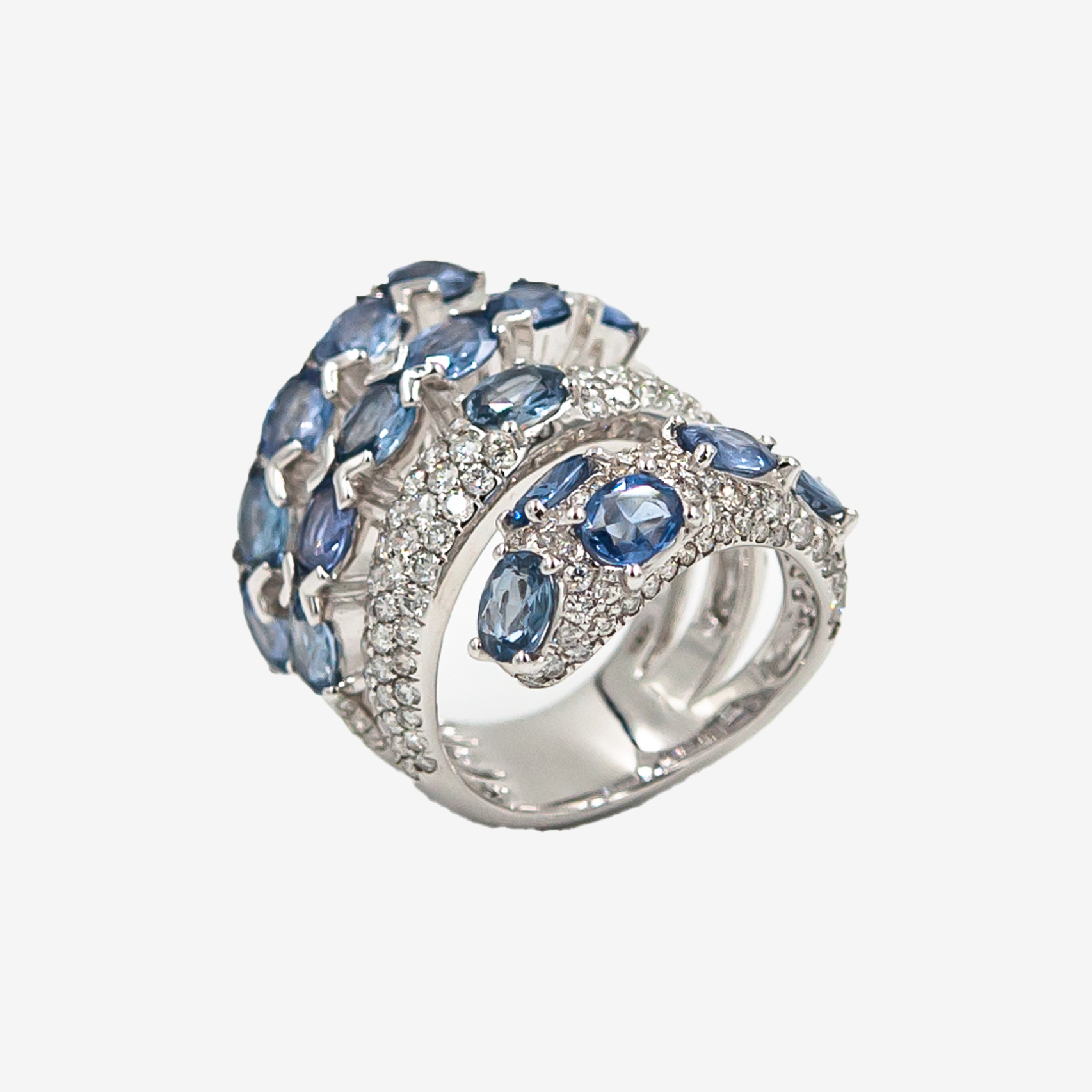 Serpenti Ring with Sapphires and Diamonds