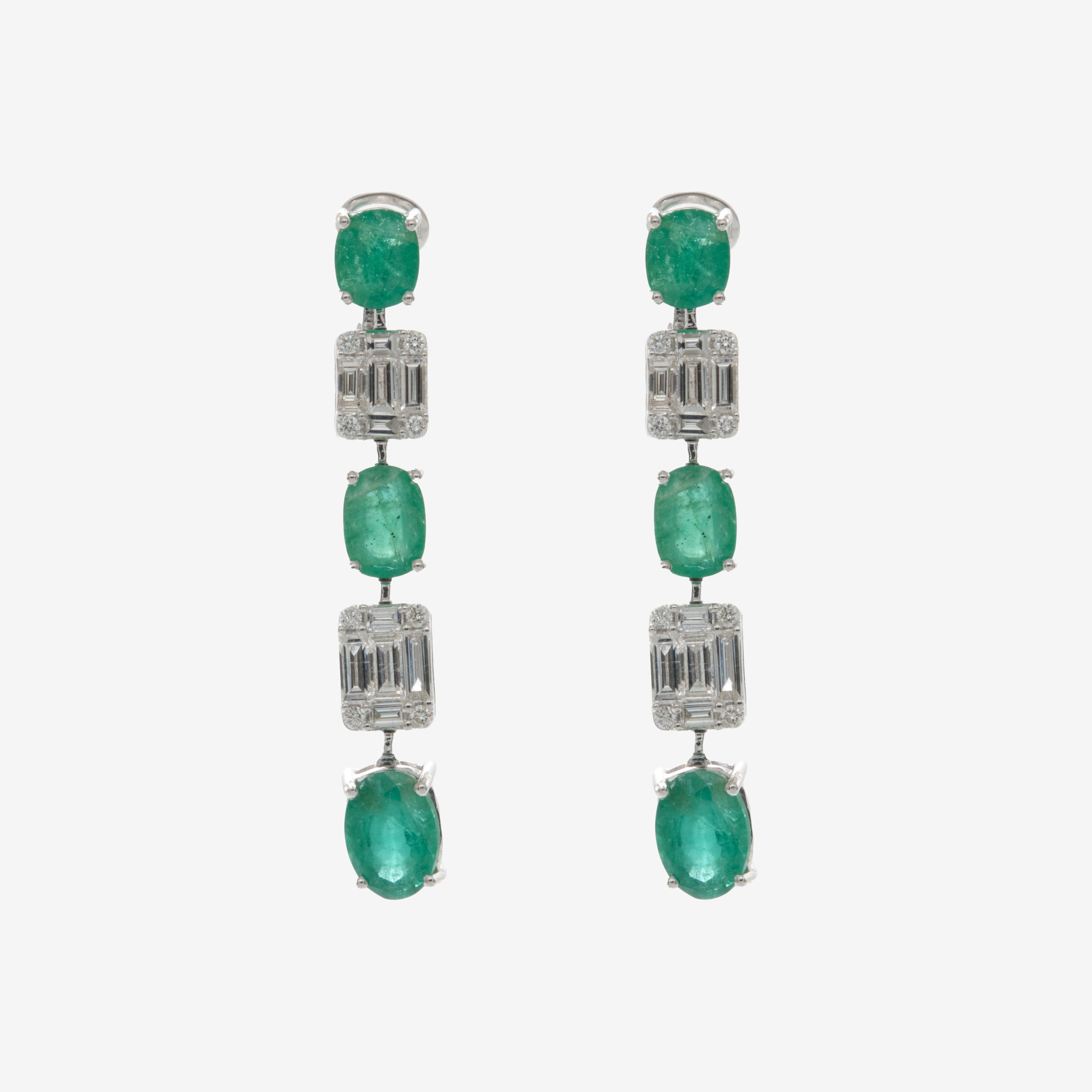 Utopia earrings with emeralds and diamonds
